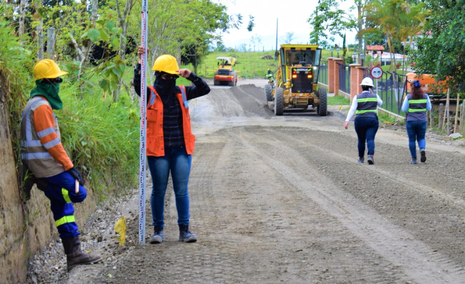 Comunidad denuncia abandono de vía clave para el flujo de turistas en Quindío