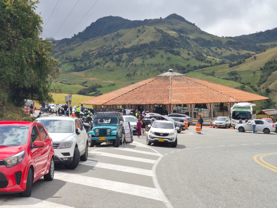 La restricción aplica todo el día y se inicia desde el sector de La Esperanza (Manizales) hasta Murillo (Tolima).