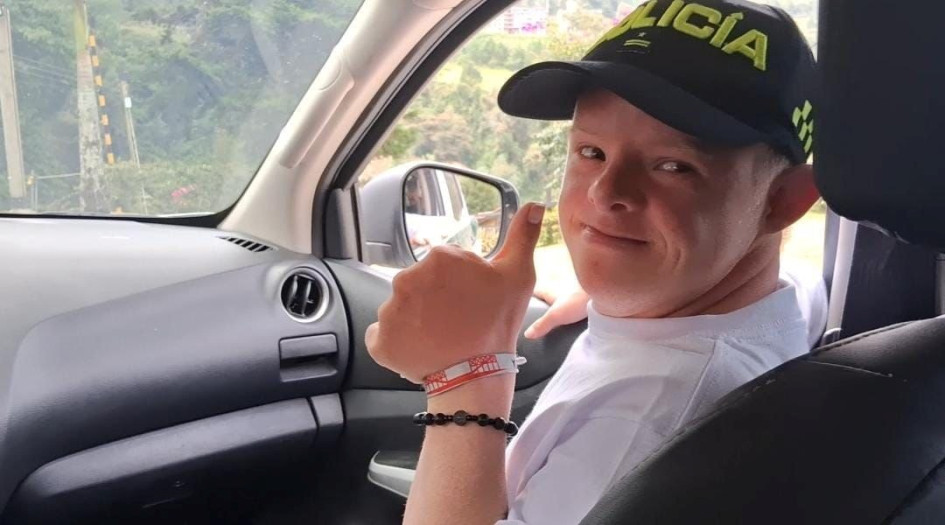 En Pensilvania la Policía le cumplió el sueño al joven Maicol Santiago.