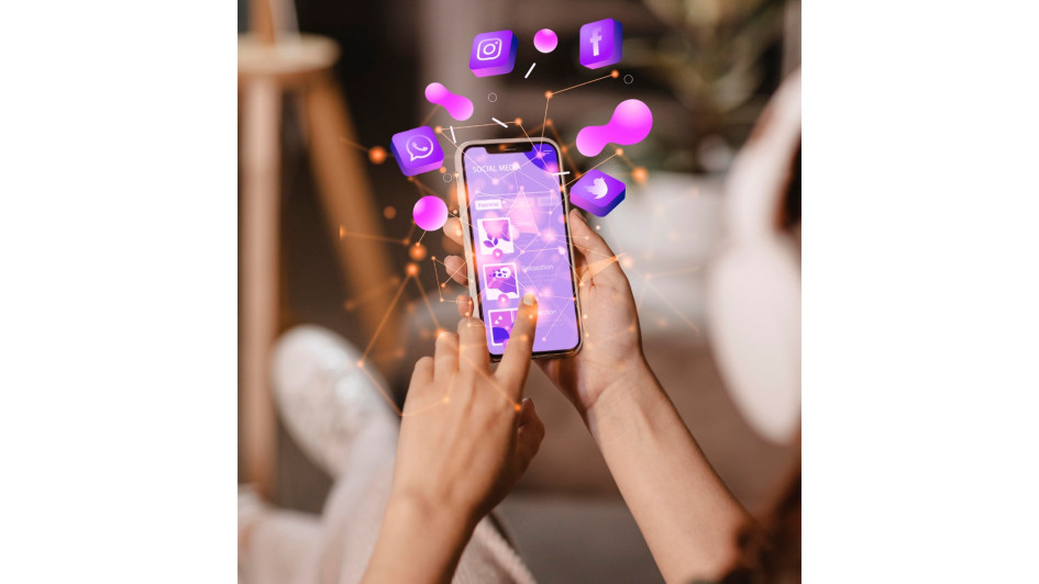 Las aplicaciones móviles más descargadas en Colombia en el 2025 fueron Temu, TikTok, Mi Bancolombia y Nequi, según AppMagic y Data.ai.