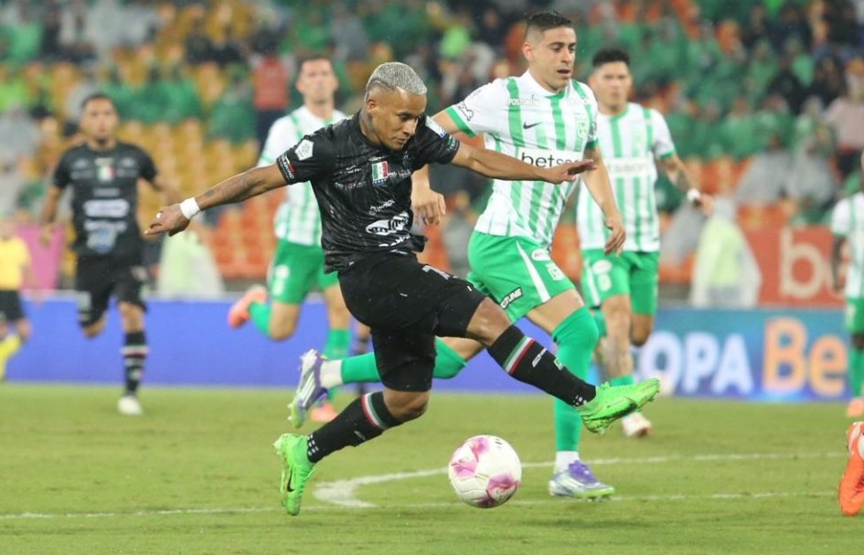 El Once Caldas perdió 3-0 la serie ante Atlético Nacional y ahora, sin Copa Sudamericana ni Copa Colombia, se aferra a sus reducidas posibilidades en la Liga.
