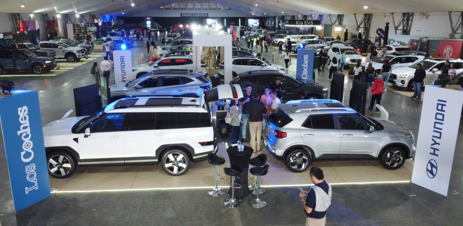 El público se ha hecho presente en Expoferias en búsqueda de la mejor opción para comprar el carro de sus sueños.