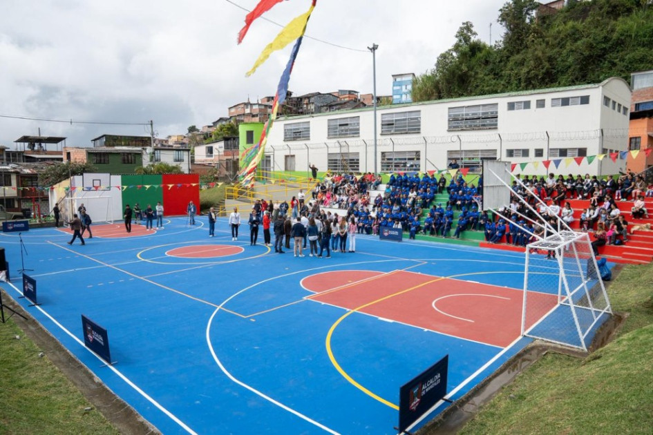 La nueva cancha del barrio La Isla.