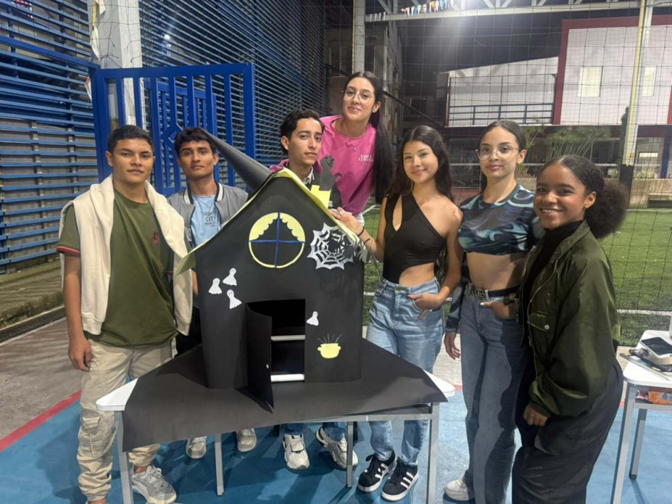 En la actividad participaron 16 grupos de estudiantes. 