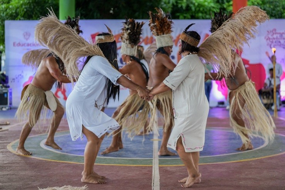 Cerca de 850 docentes de los 32 departamentos y Bogotá participan en presentaciones artísticas. 