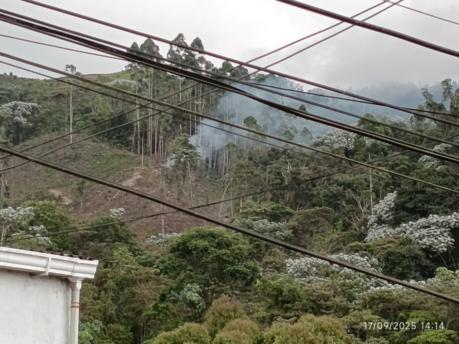 El pasado 17 de septiembre, salía esta cantidad de humo en la reserva.