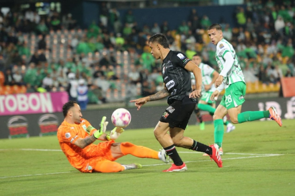 Once Caldas, Atlético Nacional