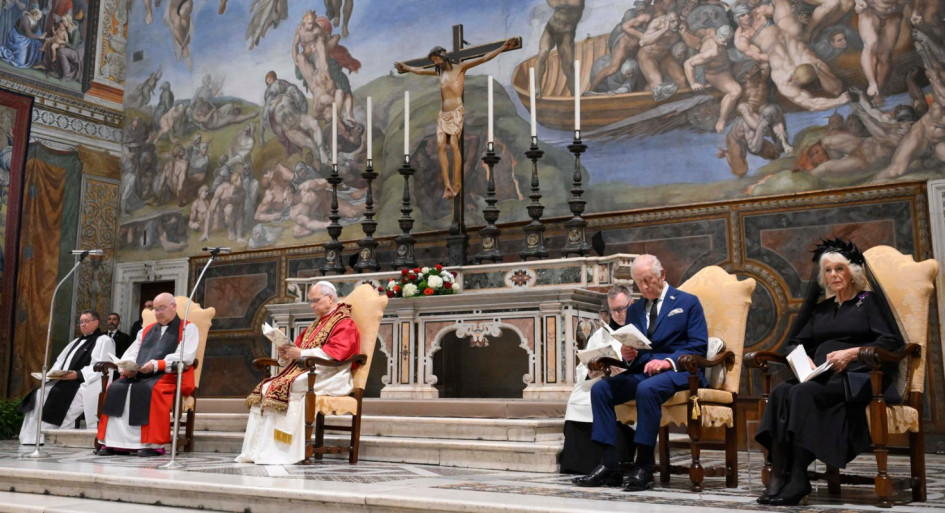 Carlos III y el Papa León XIV rezan juntos tras 500 años: un histórico paso hacia la unidad cristiana