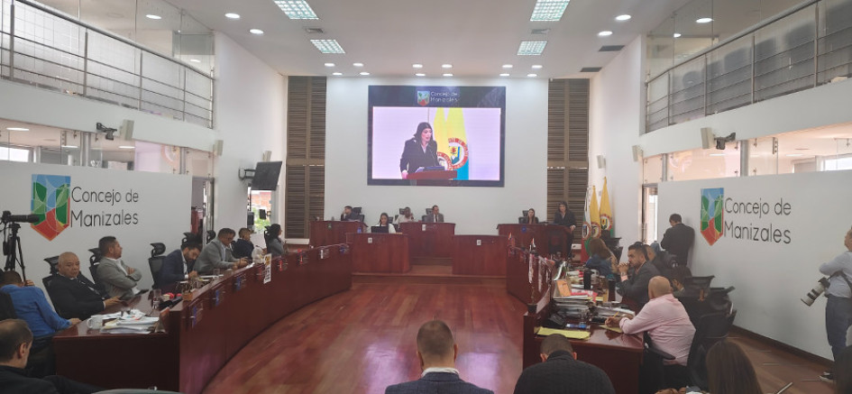 Paula Toro, concejal de Manizales por el Grupo Significativo de Ciudadanos Una ciudad para Todos, durante su intervención en la instalación del último periodo de sesiones del Concejo. 