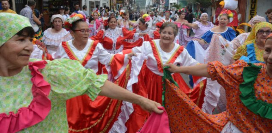 Los adultos mayores, los jóvenes y los niños están invitados a participar en cada una de las actividades realizadas por la Alcaldía del municipio.
