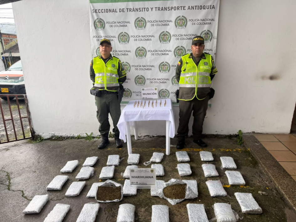 Los uniformados incautaron 16 kilogramos de marihuana creepy y 47 cartuchos para fusil.