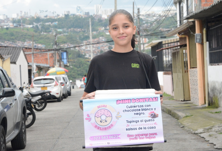 Un negocio de minidonas y grandes deseos: María José Peña Gómez emprende con su mamá para sacar adelante a su familia, en Villamaría (Caldas). Una arritmia cambió sus planes.