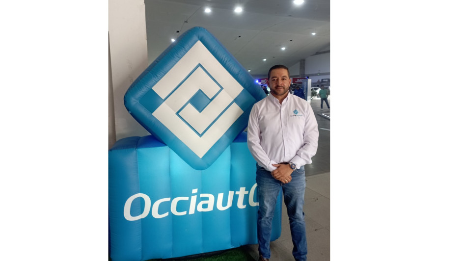 Luis Carlos Quintero García, ejecutivo comercial de vehículos del Banco de Occidente