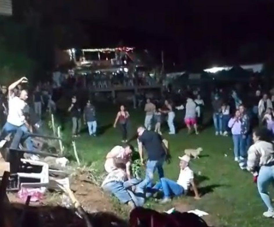 Aunque se reportaron supuestamente dos personas heridas, no se conocen denuncias por estos hechos.