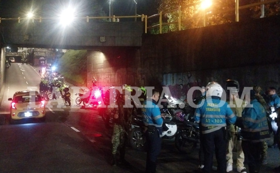 Los infractores se siguen citando por redes sociales y hasta lanzan mensajes amenazantes contra los agentes de movilidad.