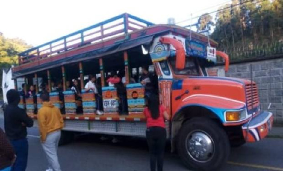 Foto I Archivo Alcaldía I LA PATRIA  El año pasado alumnos y familias también padecieron en zona rural de Villamaría, por unos días, ante suspensión del transporte escolar.