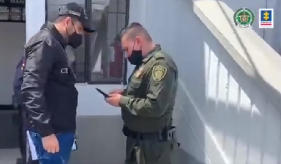 Foto| Archivo| LA PATRIA  Yeison Leandro Mejía Vásquez, el día de su captura. Juan Víctor Salinas Jaramillo fue condenado a 13 años y 6 meses.