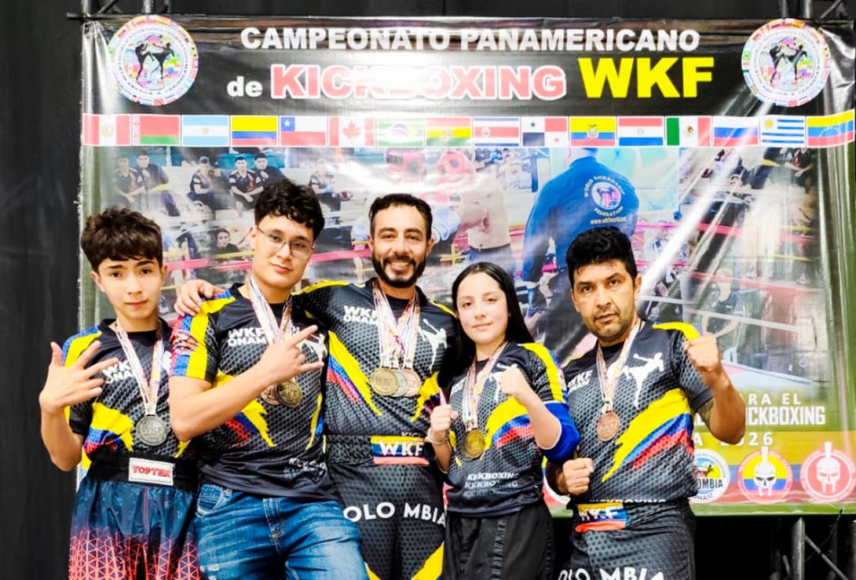 Atletas manizaleños brillan en la Selección Colombia de Kick Boxing y clasifican al Mundial 2026