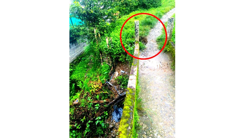 Este es el punto donde está ubicada la falla geológica.