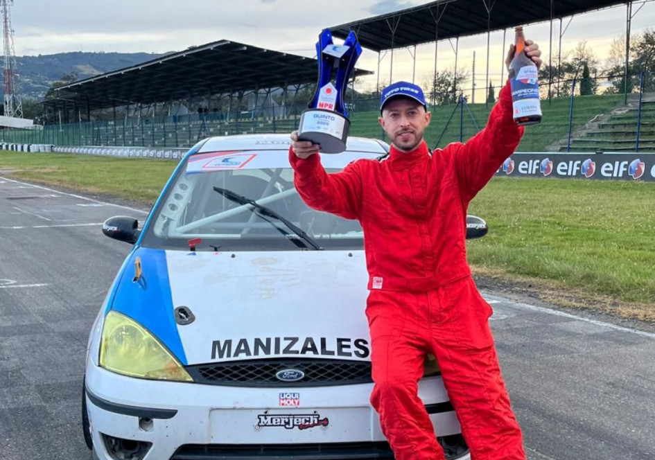 Piloto de Manizales destaca en campeonato nacional pese a limitaciones mecánicas