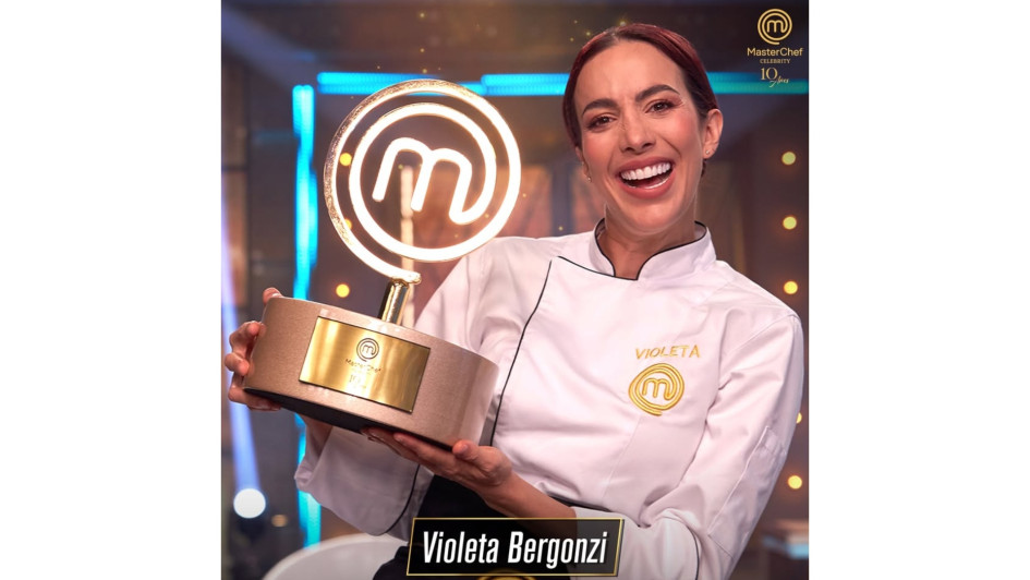 "Este viaje gastronómico por tus raíces fue clave para llegar al destino final: la victoria de MasterChef Celebrity 2025". Así describió el canal RCN el camino de Violeta Bergonzi para ganar esta temporada del reality.