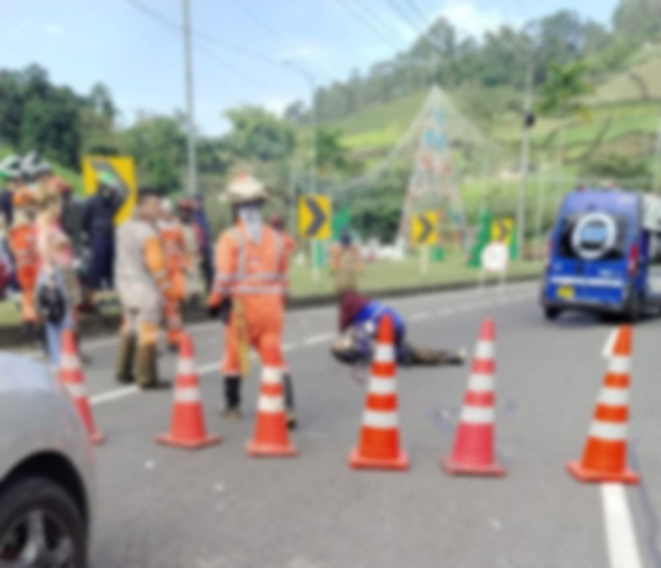 Un peatón murió en la vía Pereira - Manizales cuando fue arrollado por un vehículo al intentar cruzar la vía