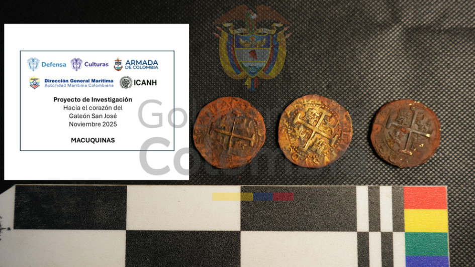 tres macuquinas (monedas)