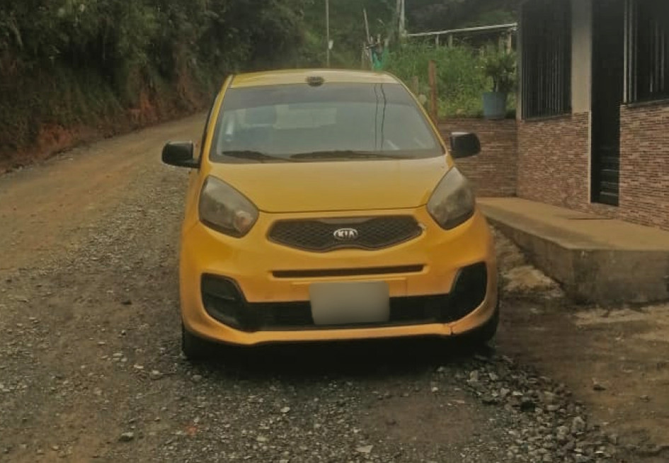 Este es el taxi que conduce Bernando y en el que ayudó a Miguel Ángel Moreno. El español le agradece por ayudarlo cuando lo necesito y volverse su conductor de confianza.