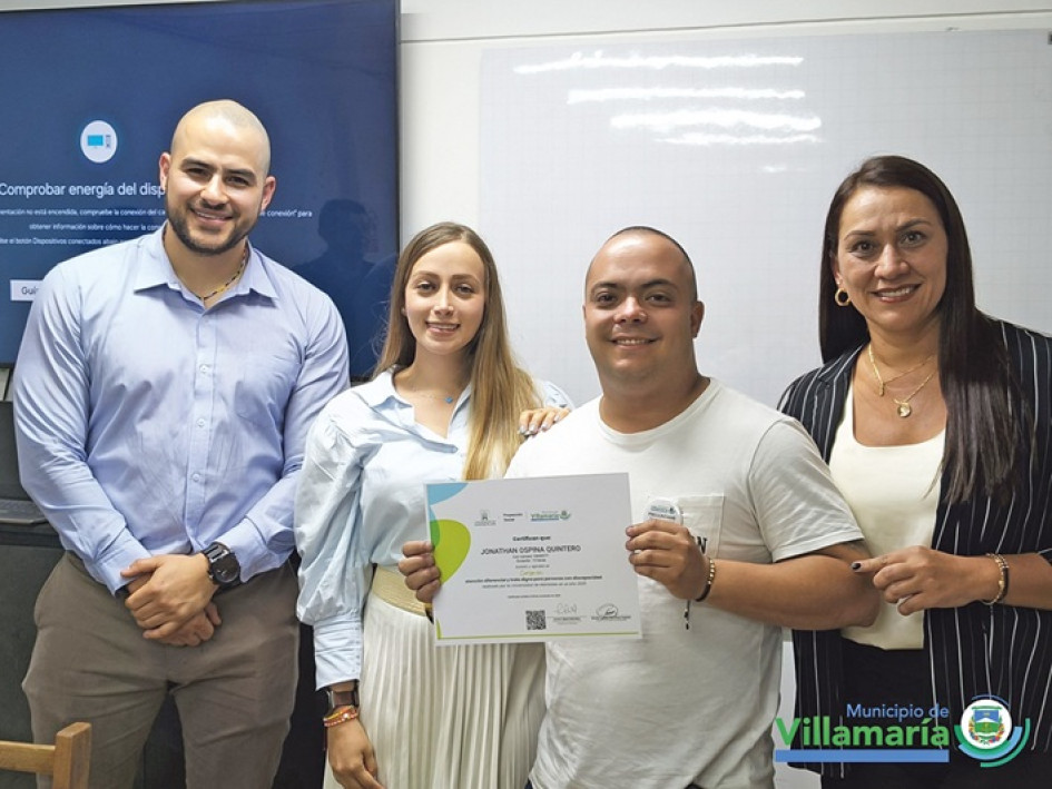 A funcionarios públicos del Municipio los certificaron en la atención de personas en condición de discapacidad.