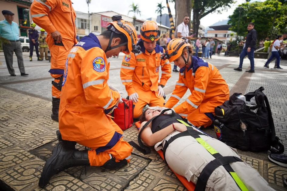 La Defensa Civil Caldas, en acción.