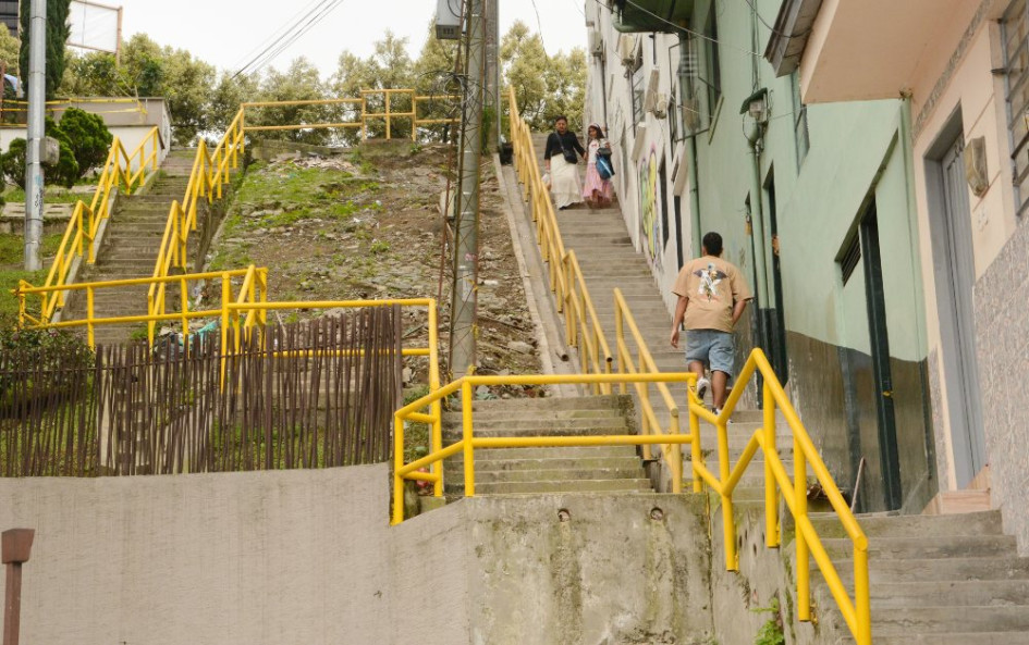 Así culminaron los trabajos en las escaleras de la calle 47.