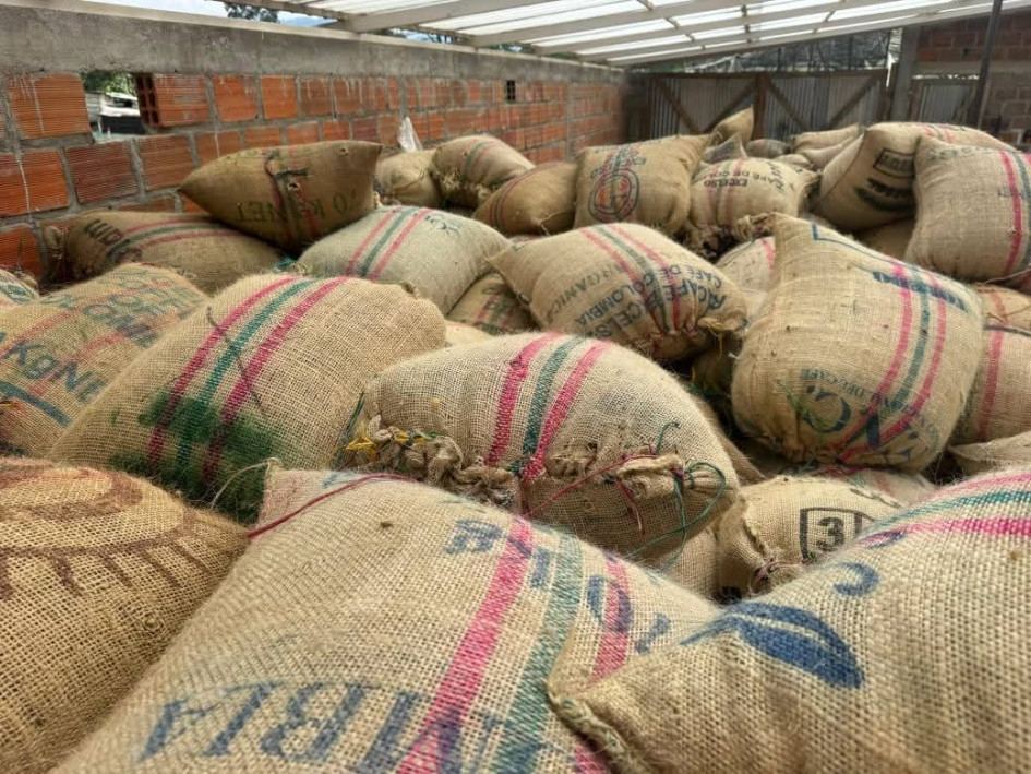 El café hurtado fue escondido en una bodega.