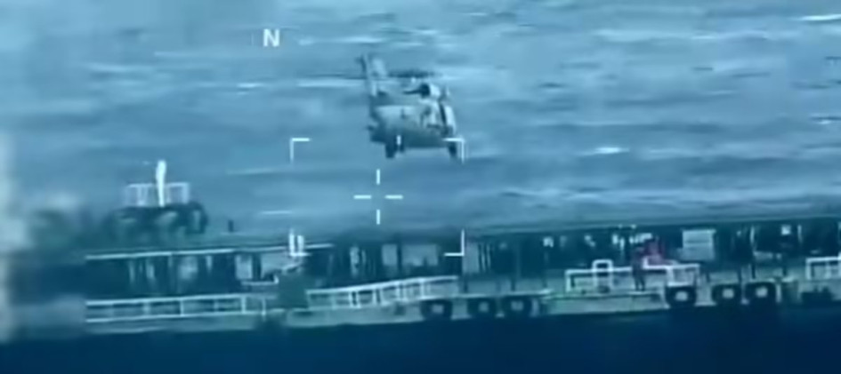 El Gobierno de EE.UU. confirmó este sábado que interceptó un petrolero en aguas internacionales del Caribe.