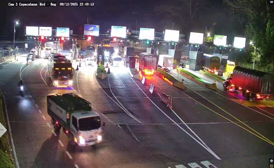 La explosión ocurrió en el peaje de Copacabana, en la autopista Medellín-Bogotá, según explicó la Gobernación de Antioquia.