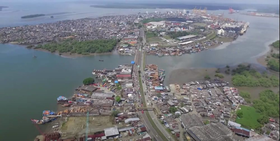 La vicepresidenta Francia Márquez confirmó el fallecimiento de cuatro personas que naufragaron en una embarcación en el Pacífico. Las autoridades ejecutan labores de búsqueda.