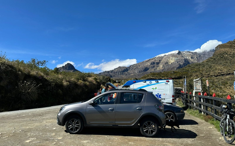 Este fin de semana hay pico y placa ambiental en la vía Manizales - Murillo, carretera que bordea el volcán Nevado del Ruiz. 
