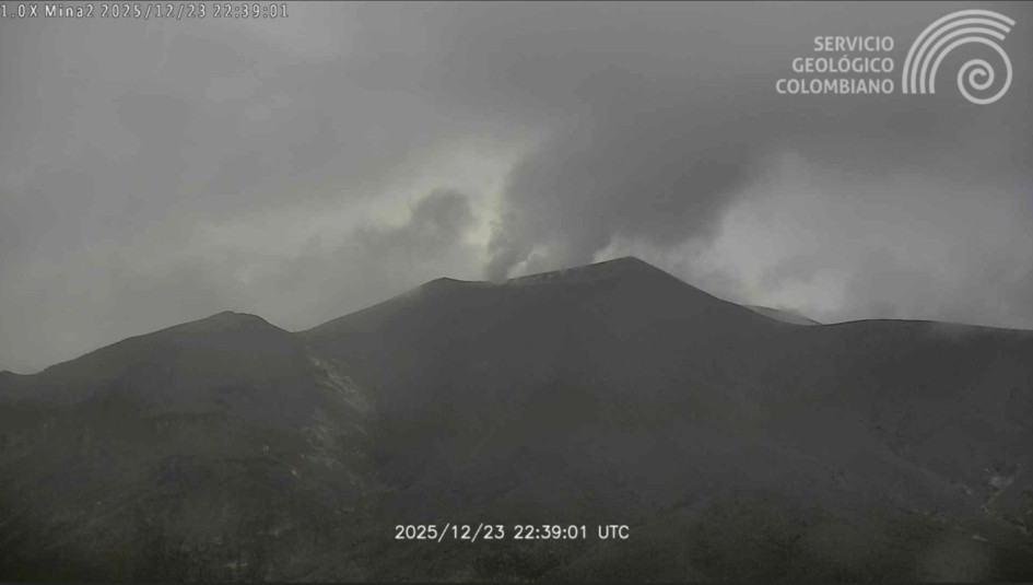El volcán Puracé registró emisiones de ceniza de hasta 500 metros de altura, según el Servicio Geológico Colombiano.