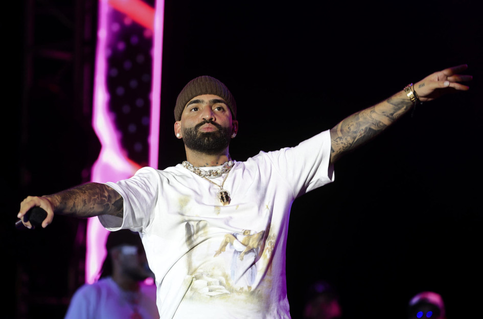 Arcángel, artista puertorriqueño.