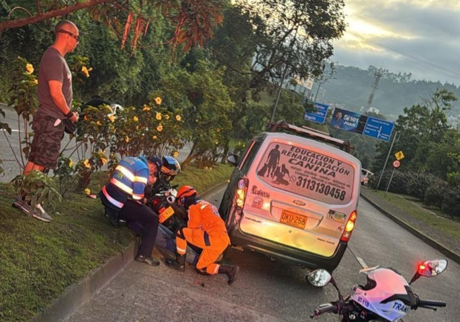 Accidente atendido por la Defensa Civil.