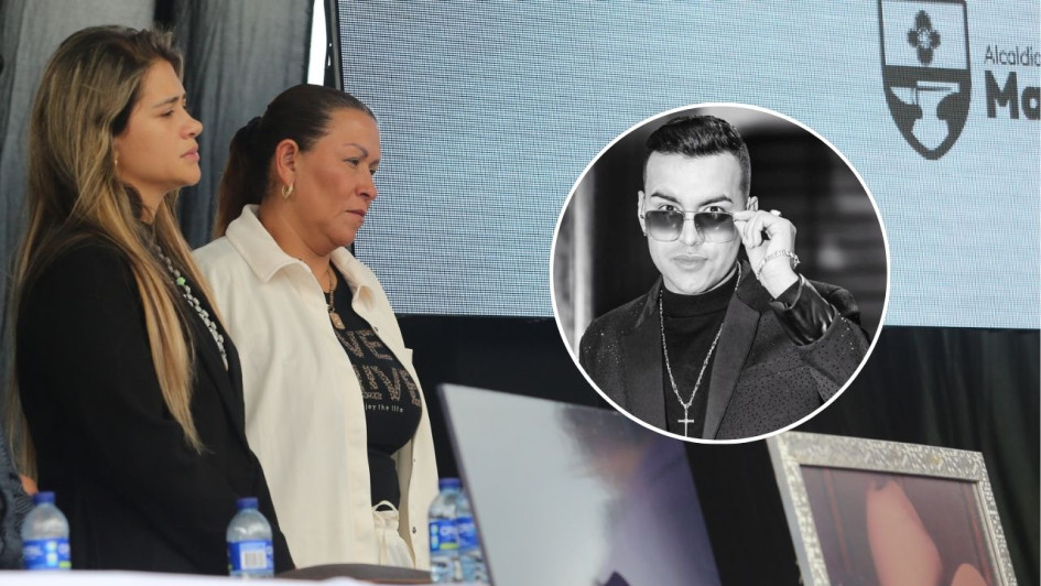 Luz Mery Galeano (der.), madre del cantante Yeison Jiménez, compartió su dolor en Día a Día. Pide respeto por su duelo y el legado del artista. En la foto la acompaña Sonia Restrepo, su nuera, en el homenaje al artista caldense en su natal Manzanares.