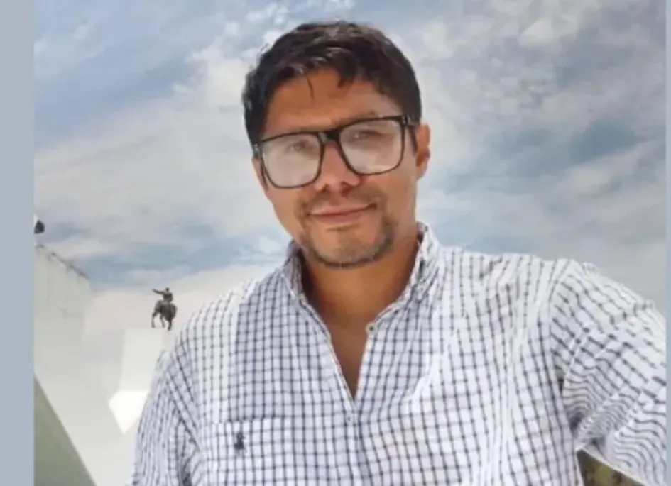 Leonardo Ariel Escobar Barrios.