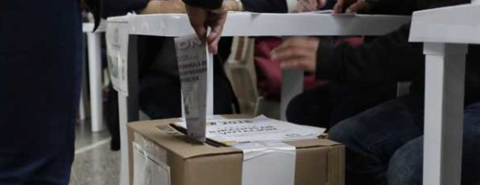 Recuerde portar el próximo 8 de marzo su cédula de ciudadanía para poder ejercer su derecho al voto. 