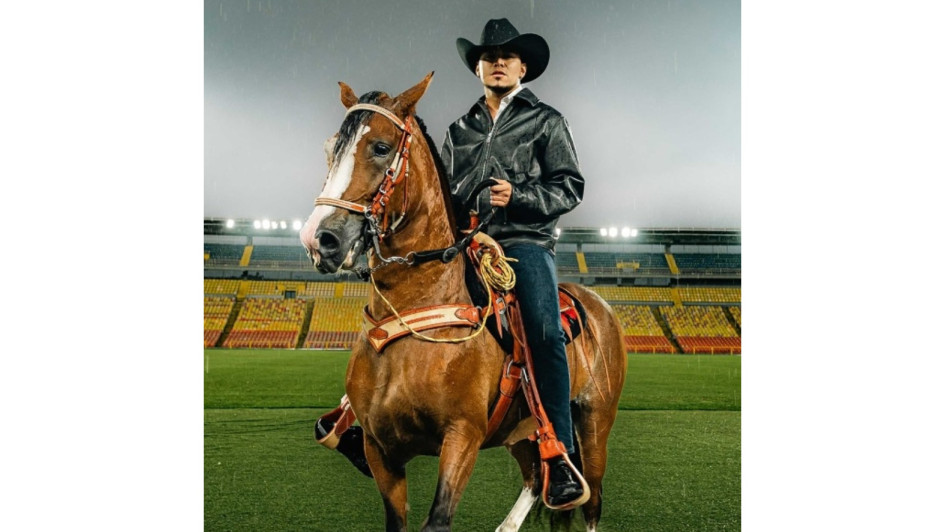 Un dispositivo electrónico del equipo de trabajo del cantante Yeison Jiménez fue robado mientras se desarrollaba un homenaje en el Movistar Arena.