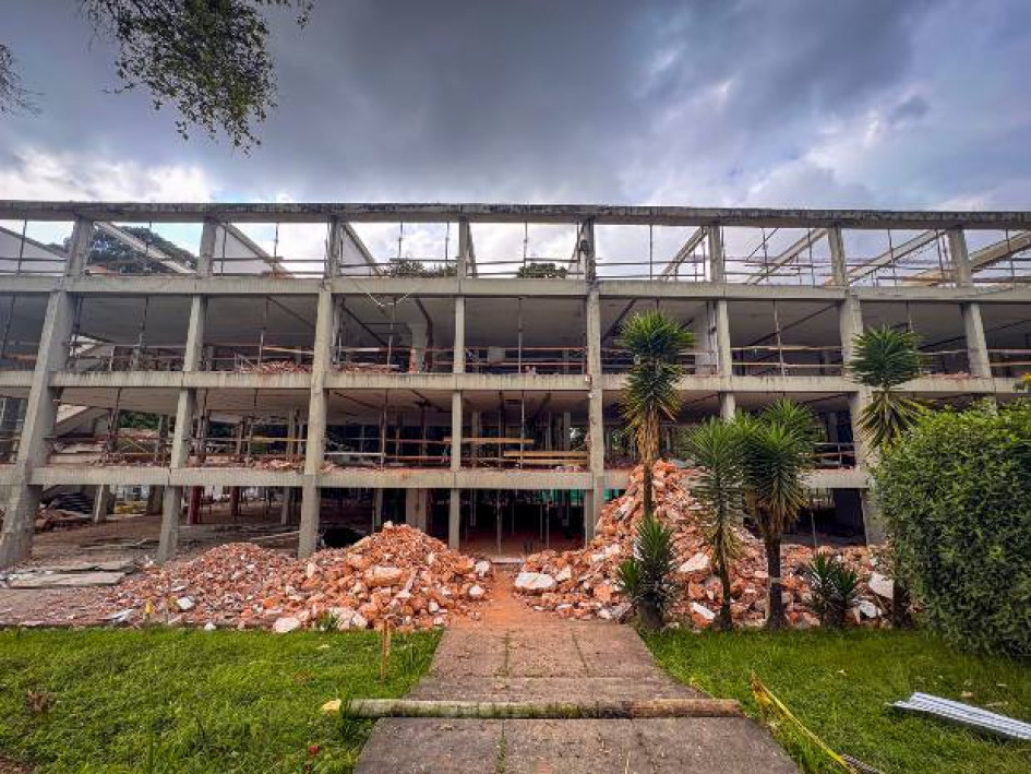Fotos I Cortesía Universidad de Caldas para LA PATRIA  La obra tiene como meta su culminación en diciembre del 2026. Lo dice la U. de Caldas sobre el edificio para su Facultad de Inteligencia Artificial e Ingenierías.