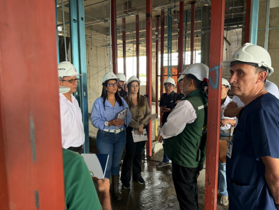 La Contraloría verificó el avance de las obras del Laboratorio de Salud Pública del Quindío.