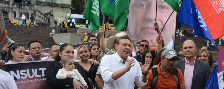 Mauricio Lizcano, candidato presidencial, durante su vista a Manizales. 