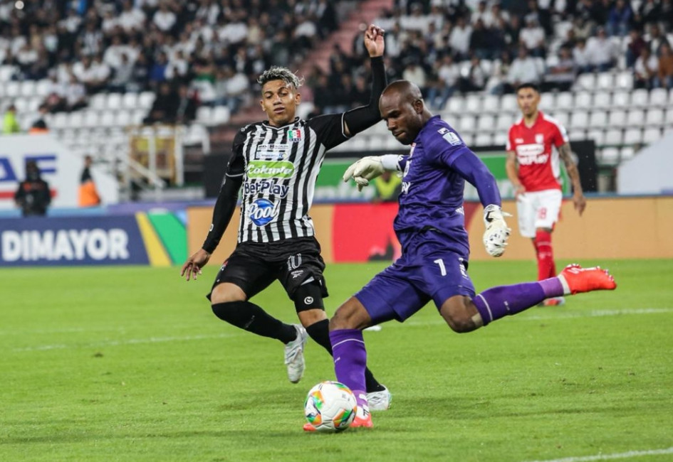 Once Caldas estrenó su uniforme negro y empató ante Santa Fe en el estadio Palogrande. Análisis del comienzo del Blanco en la Liga BetPlay I 2026.