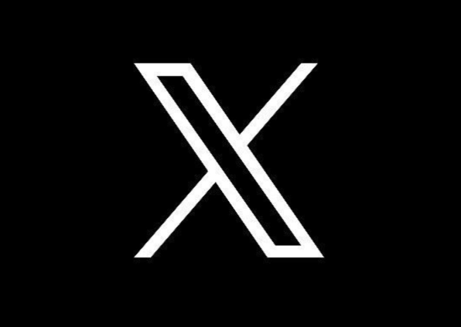 Logo de la red social X, que estuvo caída este viernes por alrededor de una hora.