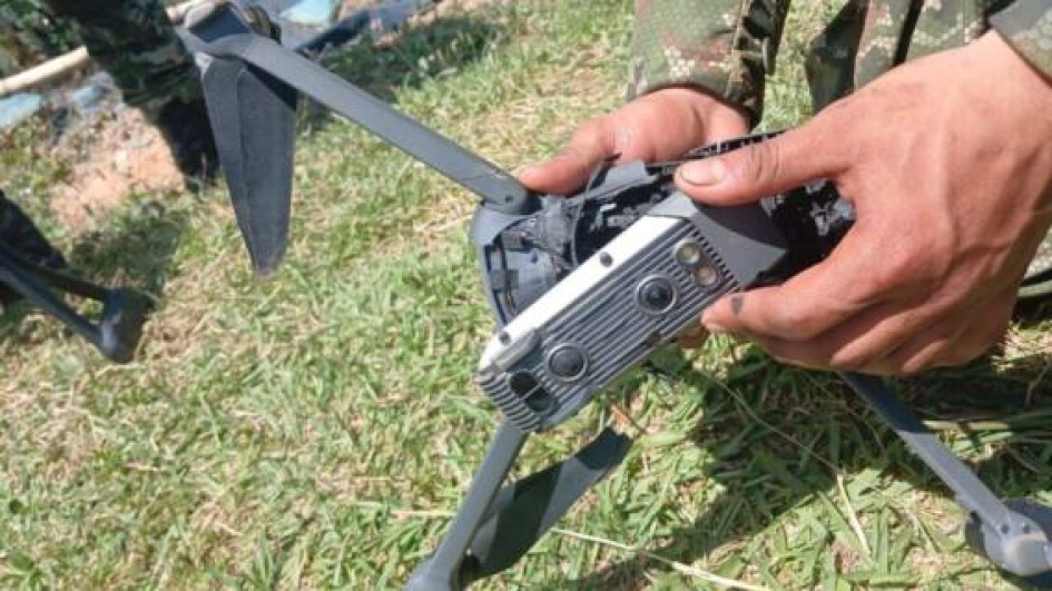Una mujer y sus dos hijos murieron en un ataque con drones lanzado por un grupo criminal en Segovia (Antioquia).