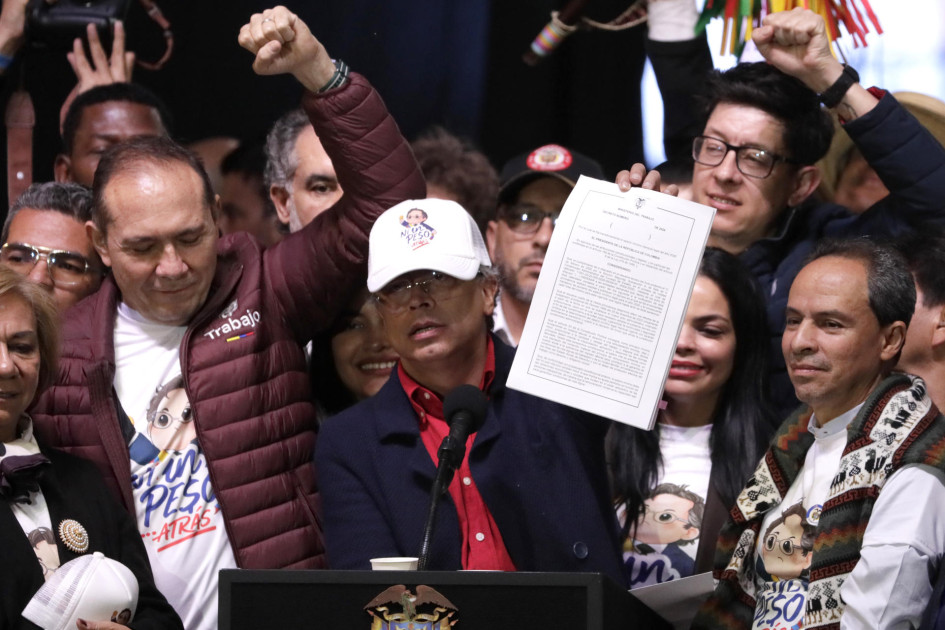 "El presidente no está aquí para proponer un irrespeto a la Justicia, pero debe haber justicia", dice Gustavo Petro.